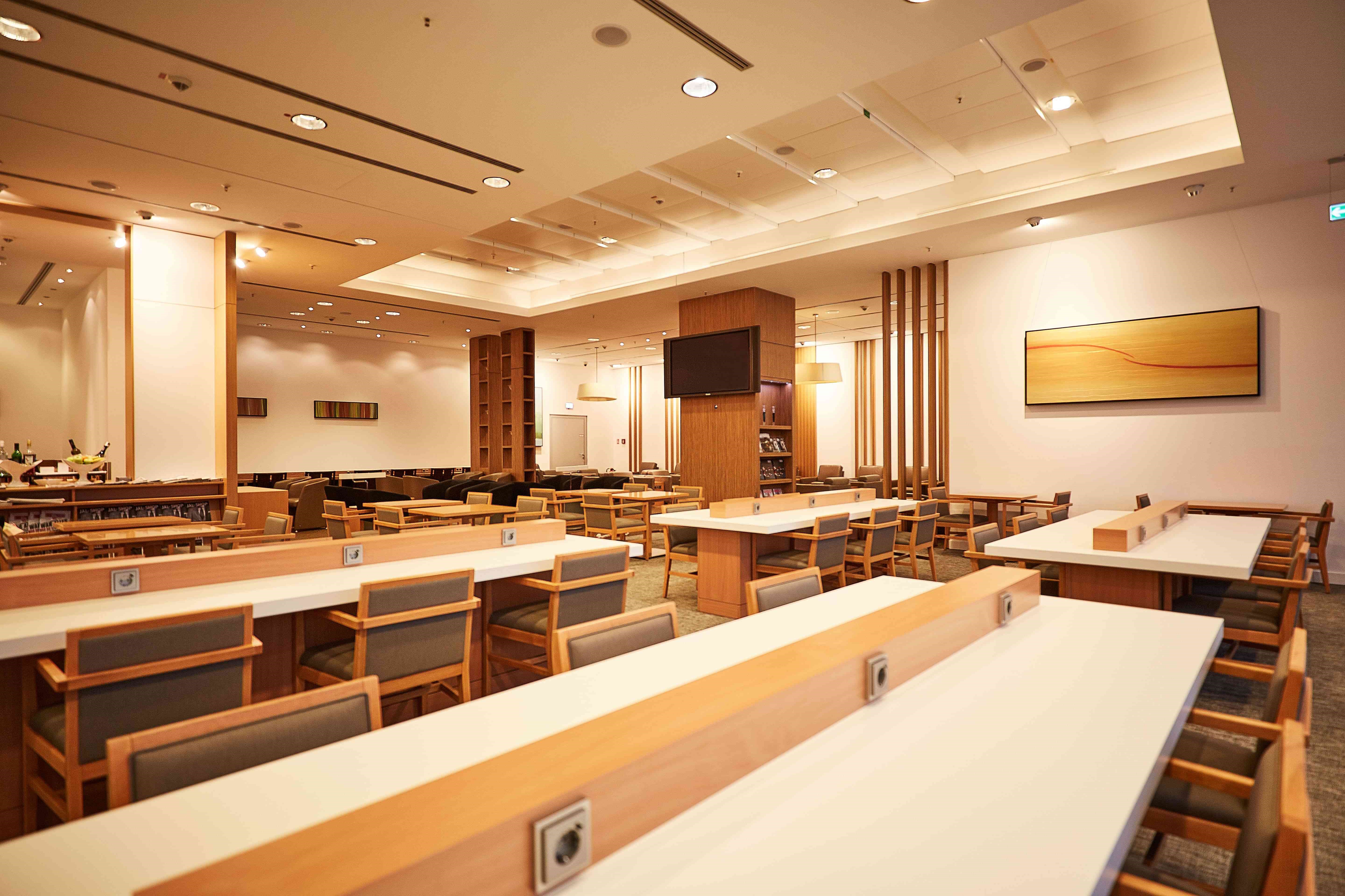 Japan Airlines First Class and Sakura Lounges