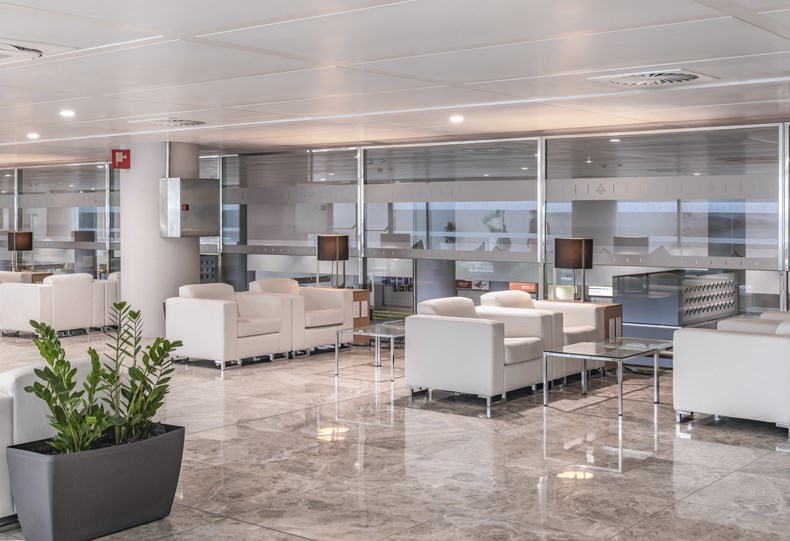 Costa Blanca VIP Lounge — food & bar