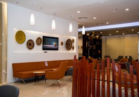 Pearl Lounge — seating area
