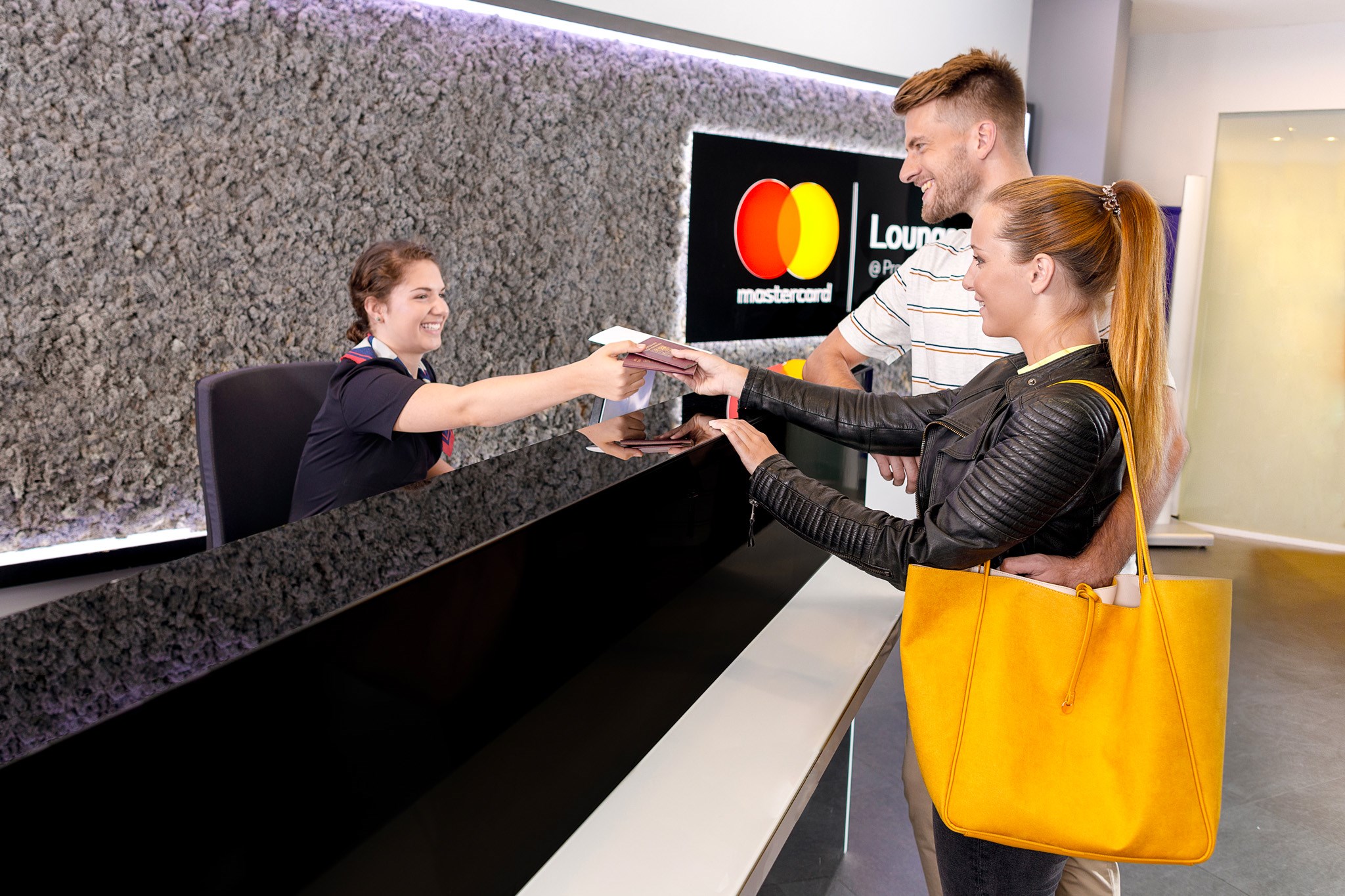 Master Card Lounge — food & bar