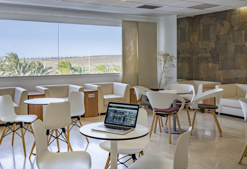 Guacimeta Lounge — seating area