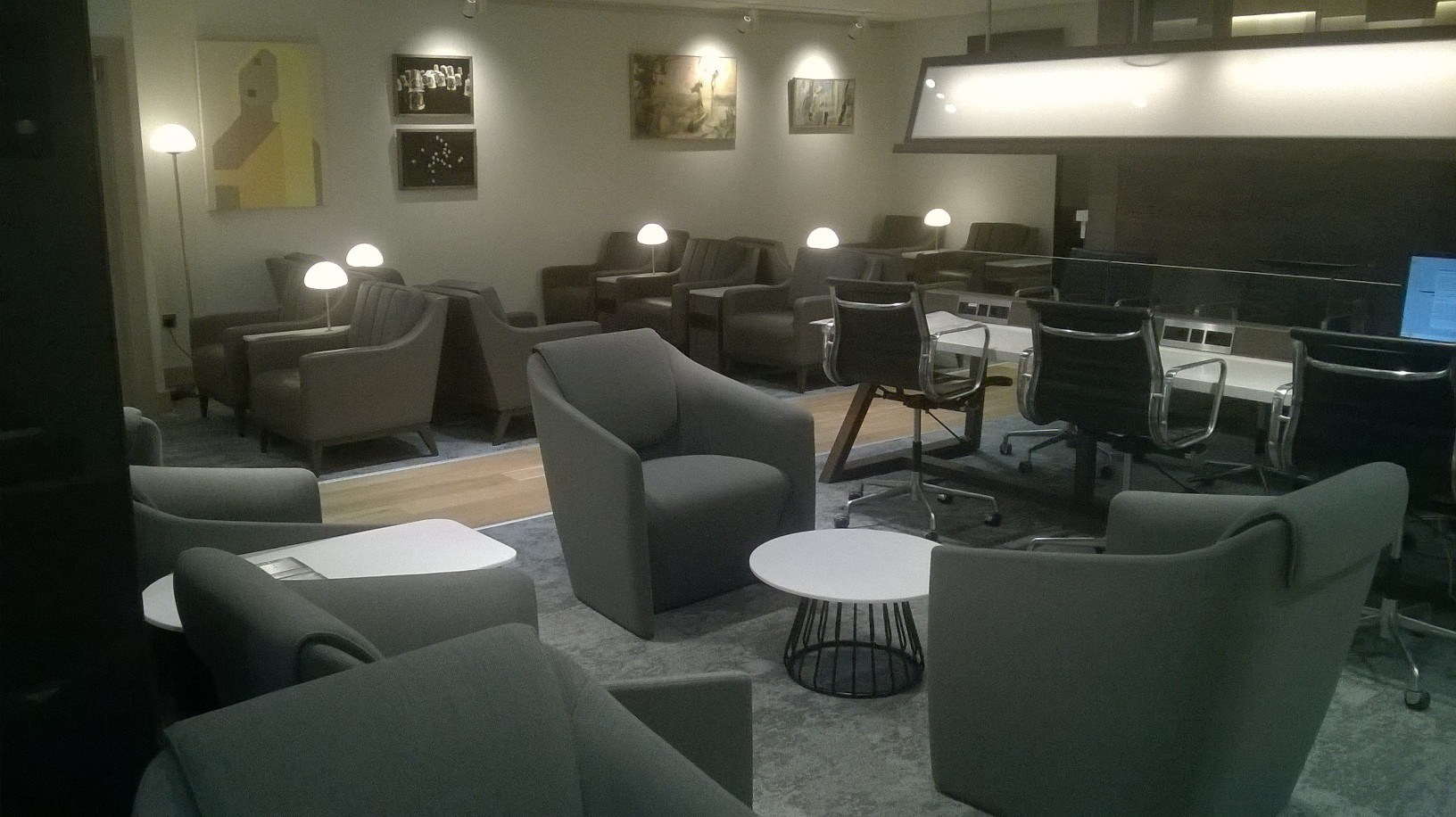 British Airways Lounge (Temporarily closed for repair work) — food & bar