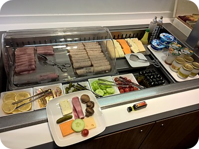 Skyserv Lounge (Temporarily Closed) — food & bar