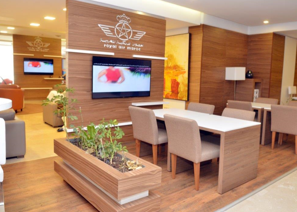 Le Zénith II Lounge - TEMPORARILY CLOSED