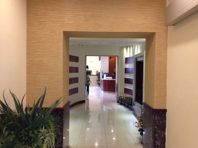 TasHeel First Class Lounge — seating area