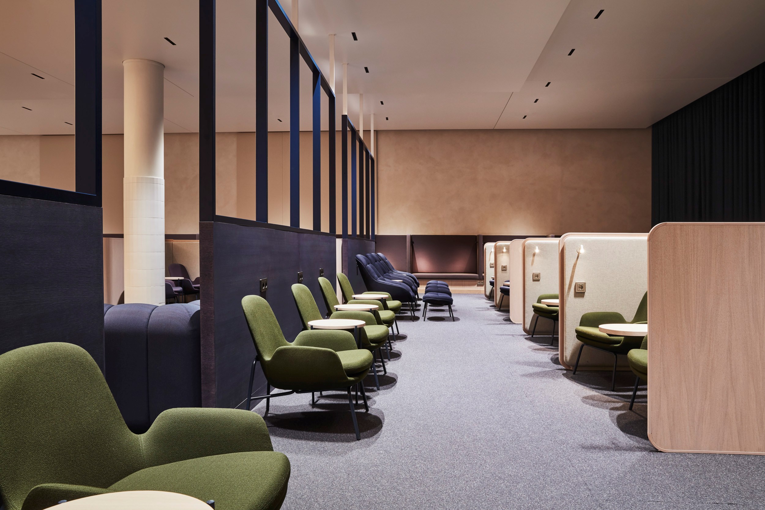 Finnair Business Lounge (Non Schengen area)