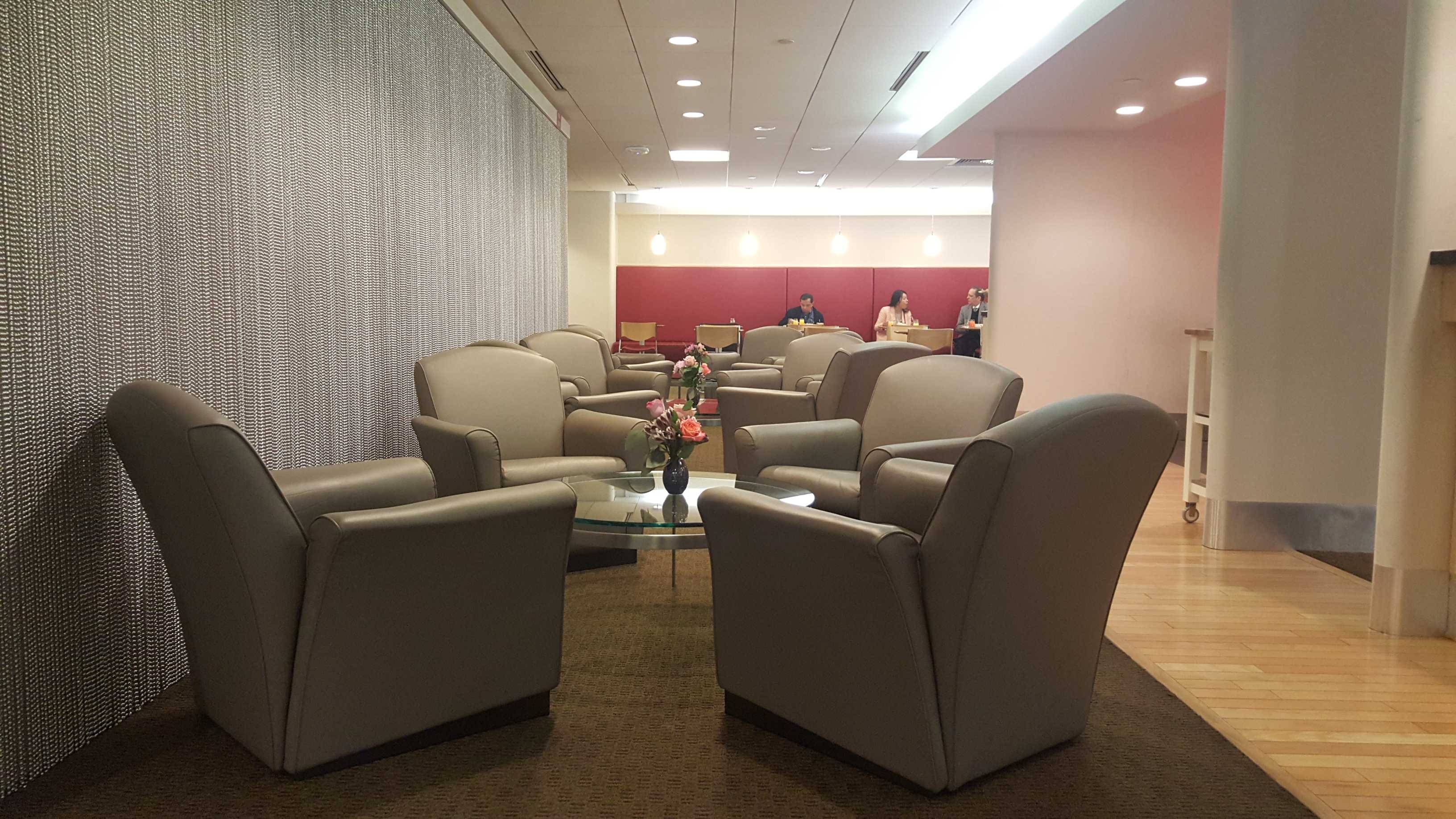 Air France Lounge — food & bar