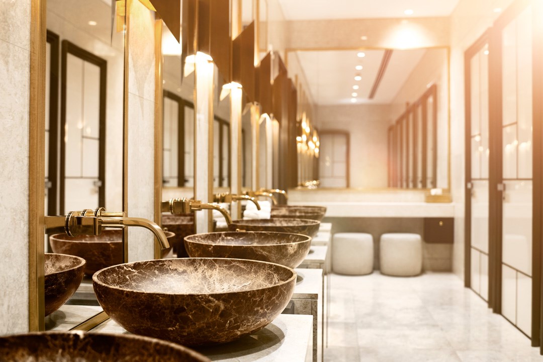 Oman Air Business Class — food & bar