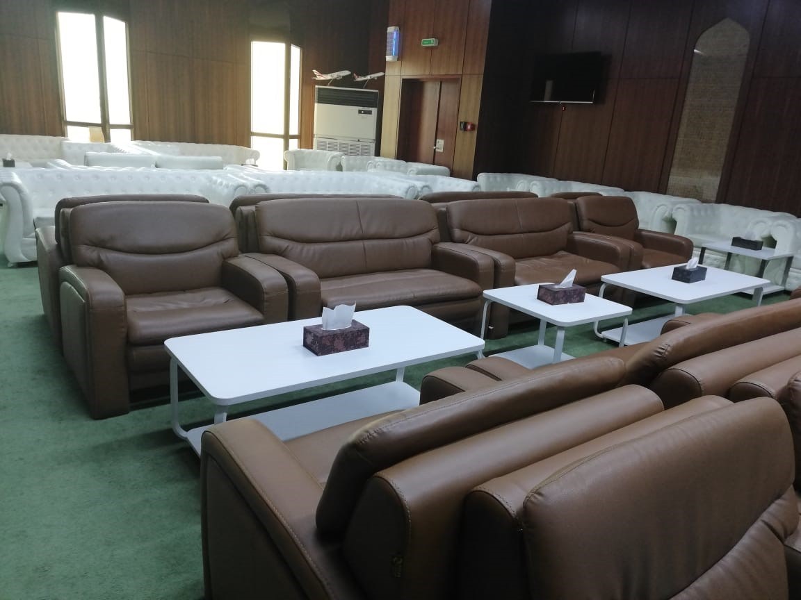 Royal Lounge — food & bar