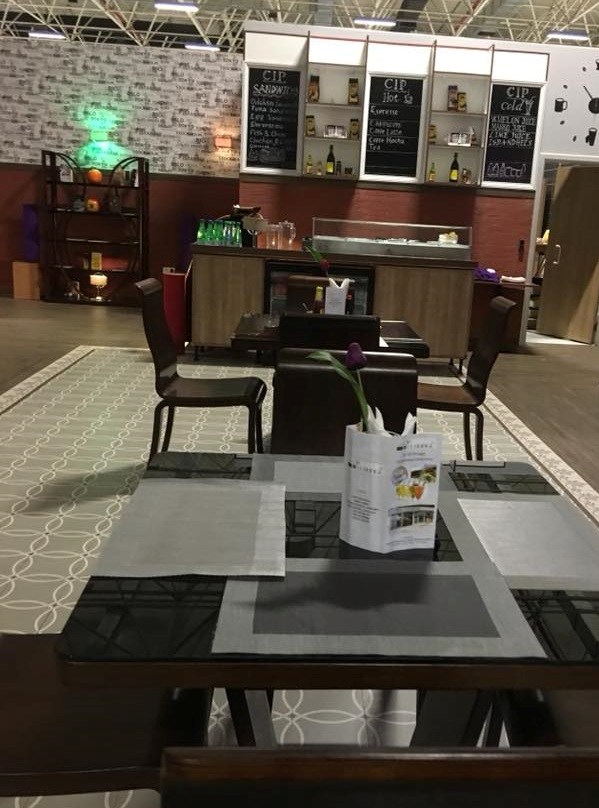 CIP Lounge — seating area