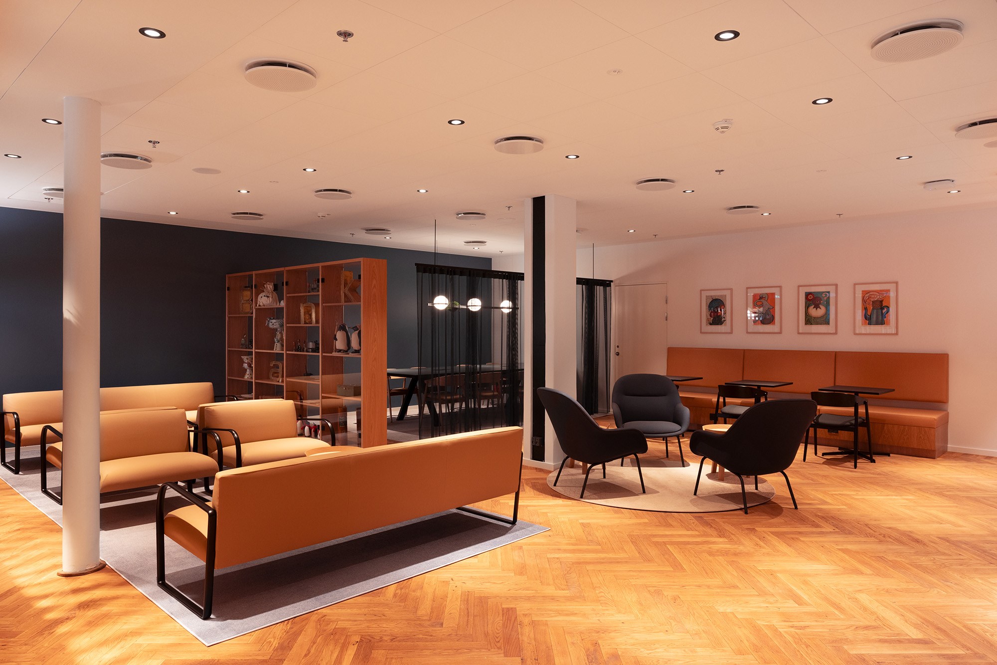 Danske Bank Business Lounge — seating area