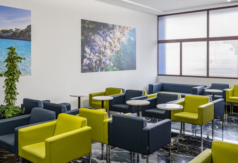 Llevant Lounge